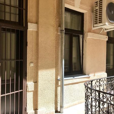 3 Comfortable And Cosy Apartments In Heart Of Budapest Near Basilica エクステリア 写真