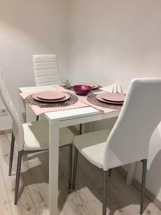 3 Comfortable And Cosy Apartments In Heart Of Budapest Near Basilica エクステリア 写真