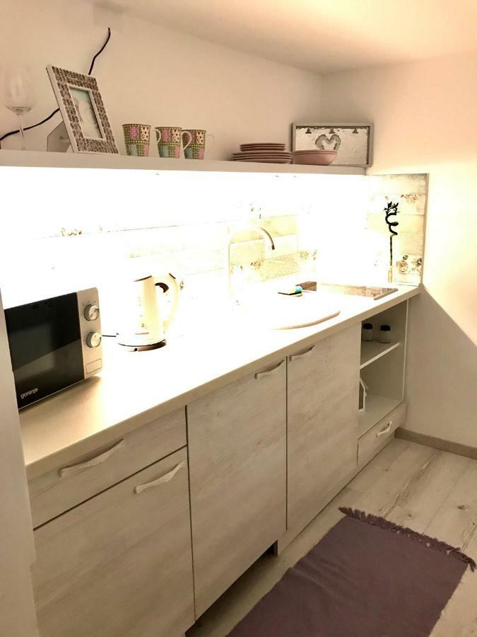 3 Comfortable And Cosy Apartments In Heart Of Budapest Near Basilica エクステリア 写真